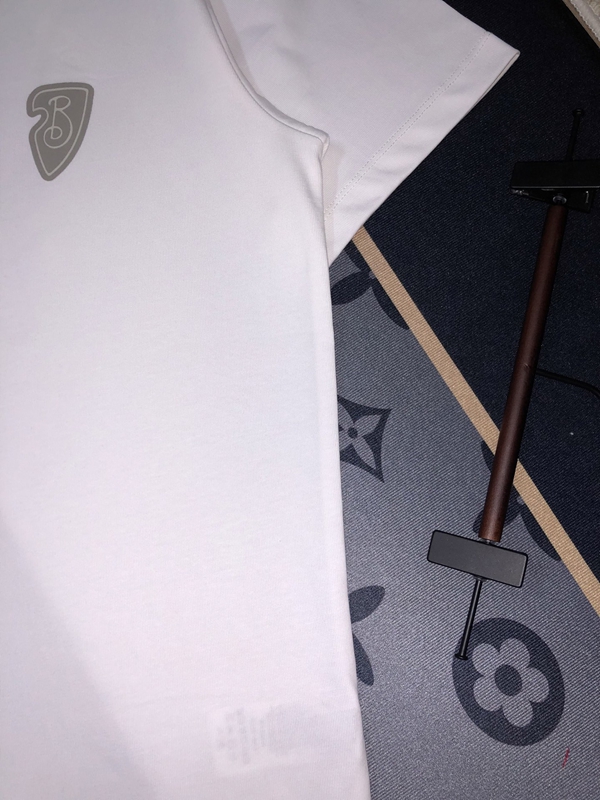 ブランドTシャツ内部構造